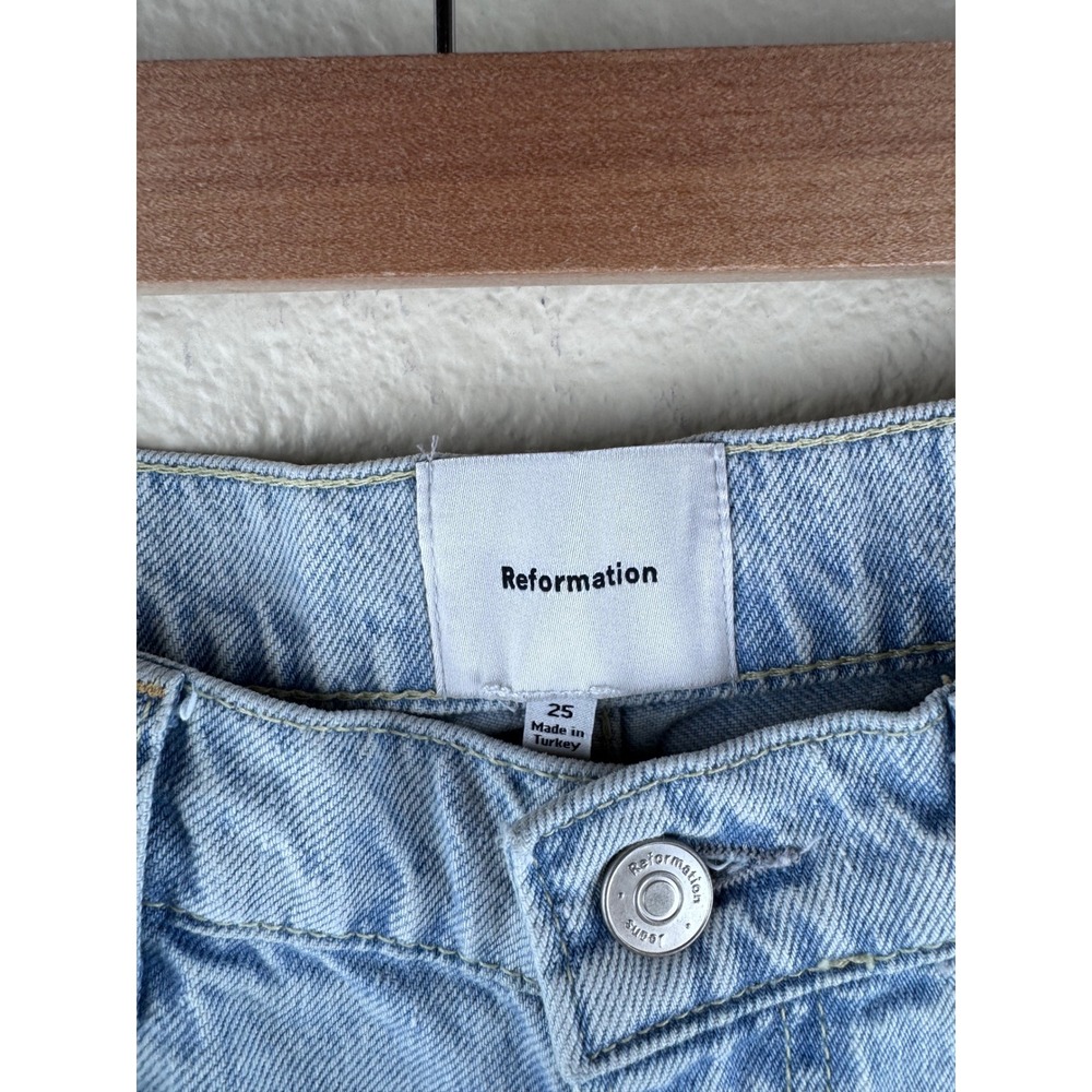 NWOT Reformation Eden Mid rise‎ Wide Leg Jeans 25 Light Wash Denim Minimalist - Picture 5 of 15